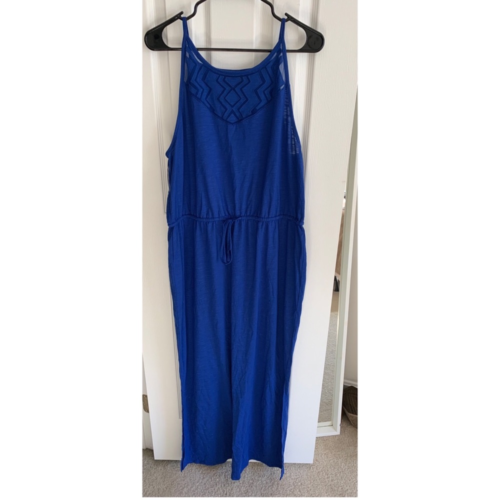 Maxi blue dress
